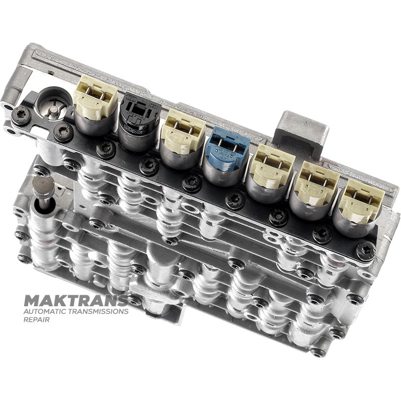 Sterownik hydrauliczny regenerowany 6HP19A 6HP26A GEN1 M-shift [1068427182 1068427181, płyta separująca A052] z elektrozaworami [5 żółty / 1 niebieski / 1 czarny 1068298045]