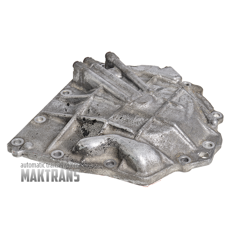 Pokrywa tylna TOYOTA U140E, U140F, U240E, U241E [zewn śr. Ø 48.20 mm, wewn śr. Ø 24.15 mm, wysok. piasty 30.75 mm]