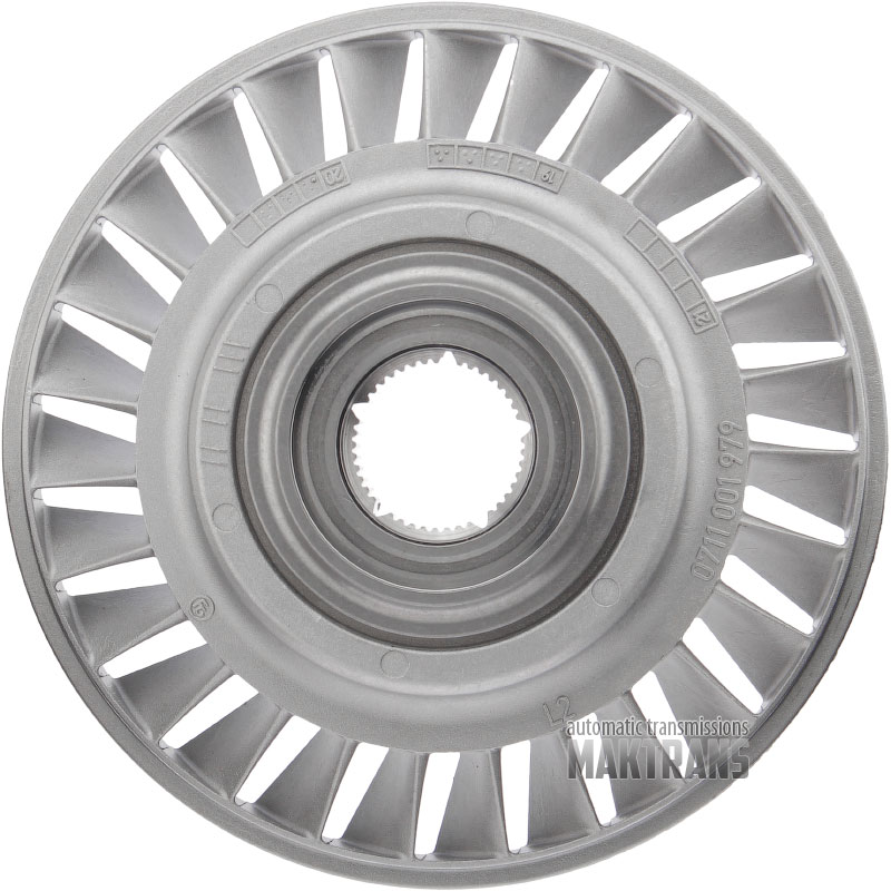 Koło reaktora sprzęgła hydrokinetycznego ZF 8HP70 870RE (7658) 0711001979 / [pod podkładkę oporową łożyska z 3 zębami mocującymi]