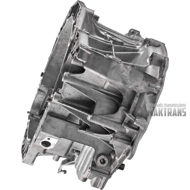 Obudowa przednia skrzyni biegów GETRAG DCT250 / RENAULT EDC 2500332190 / Renault Megane IV. 2015-20211.5 DCI. K9K. 320107904R