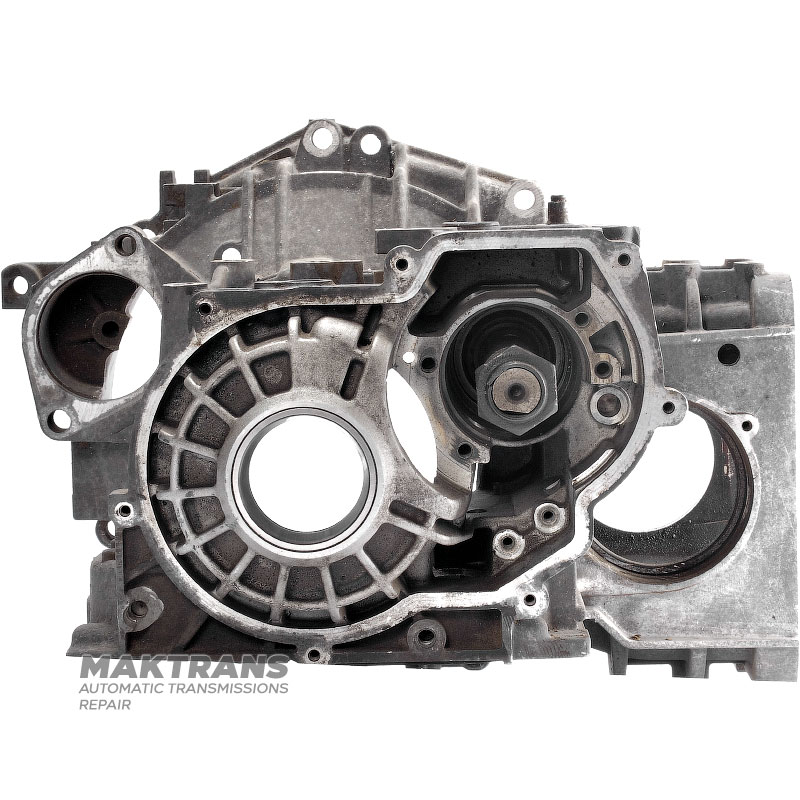 Obudowa skrzyni biegów VAG 01M 01M321105L / [20 zębów na wale napędowym mechanizmu różnicowego]