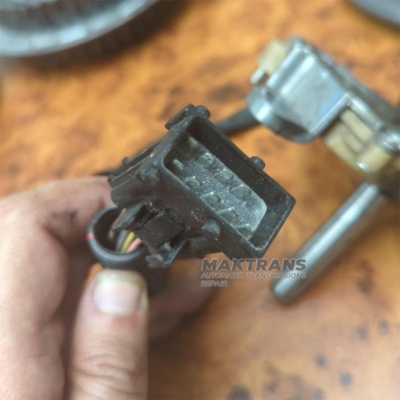 Czujnik położenia dźwigni zmiany biegów ZF 4HP20 0501209956 — Peugeot 406 / Citroen C5 2.2HDi 1994-2001