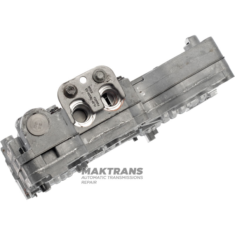 Blok zaworowy bez elektrozaworów FORD 10R80 / 10R60 HL3P-7A101-MB HL3P-7A092-AD JL3P-7Z490-FB - z zaworem ręcznym