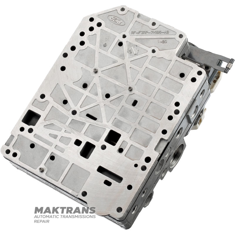 Blok zaworów z elektrozaworami (regenerowany) FORD CD4E - 4508657, XS7P-7A100-AC, XS7P-7G391-AA