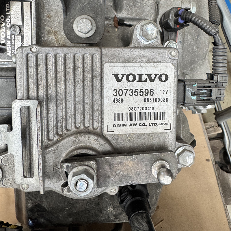 Automatyczna skrzynia biegów kompletna z konwerterem momentu obrotowego AW55-51SN 2WD — 31259280 (Volvo C70 (MC) 2.5 T5 20V)