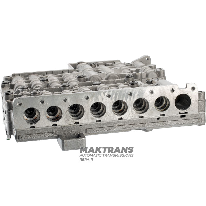 Korpus zaworu (bez elektromagnesów) ZF 8HP, płyta rozdzielająca AB 065 (1068327224), E-Shift — używany, nieodnawiany