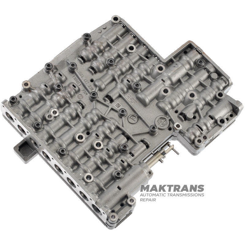 Korpus zaworu (bez elektromagnesów) ZF 8HP, płyta rozdzielająca AB 065 (1068327224), E-Shift — używany, nieodnawiany