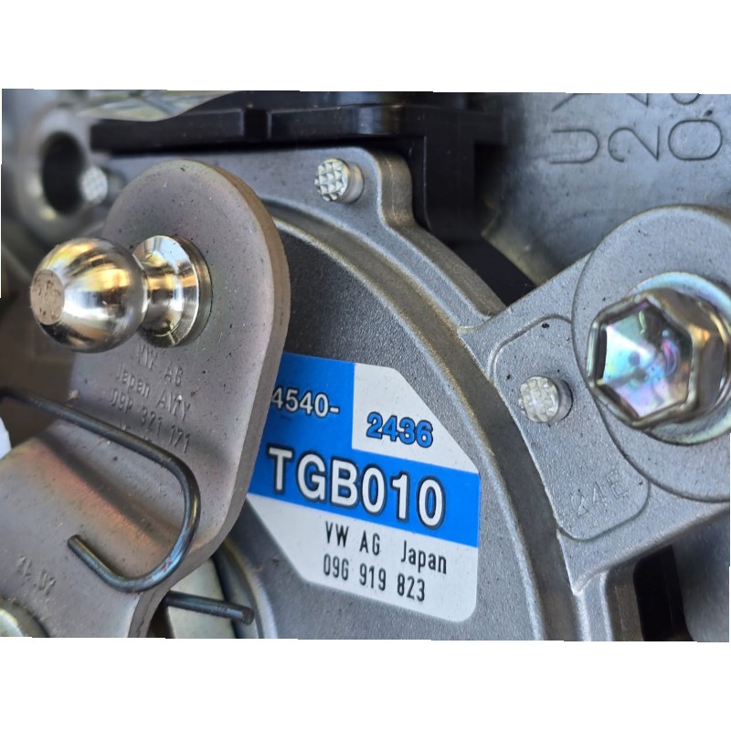 Nowa automatyczna skrzynia biegów 4WD VAG 09P (AQ450) - kod skrzyni biegów UYG, 09P300035J, z transformatorem hydraulicznym 09P323571N