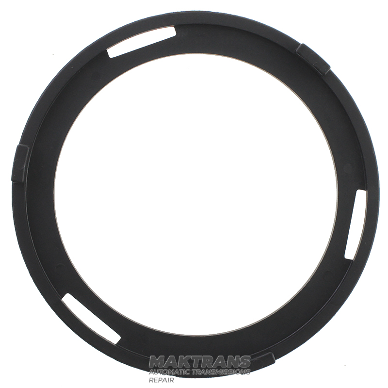 Podkładka plastikowa do zębatki prowadzącej napędu łańcuchowego FORD 8F35 - MTK-132960