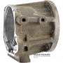 Adapter skrzyni rozdzielczej FORD 4R75W - 3L3P-7A040-AB, 3L3P-7A040-BA, F2TP-7A040-BA (FORD F150 2004, 5.4L 4x4)