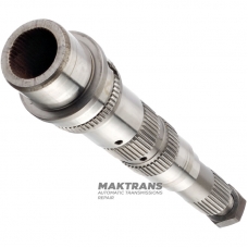 Wał wejściowy/wyjściowy (zużyty wielowypust, wał wymaga renowacji), skrzynia rozdzielcza BorgWarner BW4477 - 19256369 (Cadillac CTS (2008-2010), ze skrzynią biegów 6L50)