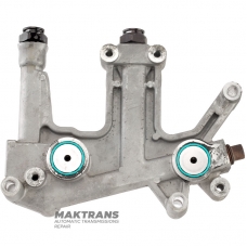 Uchwyt montażowy wymiennika ciepła ZF 8HP70, 870RE - 68463479AA (DODGE Ram 1500, 2013-24)