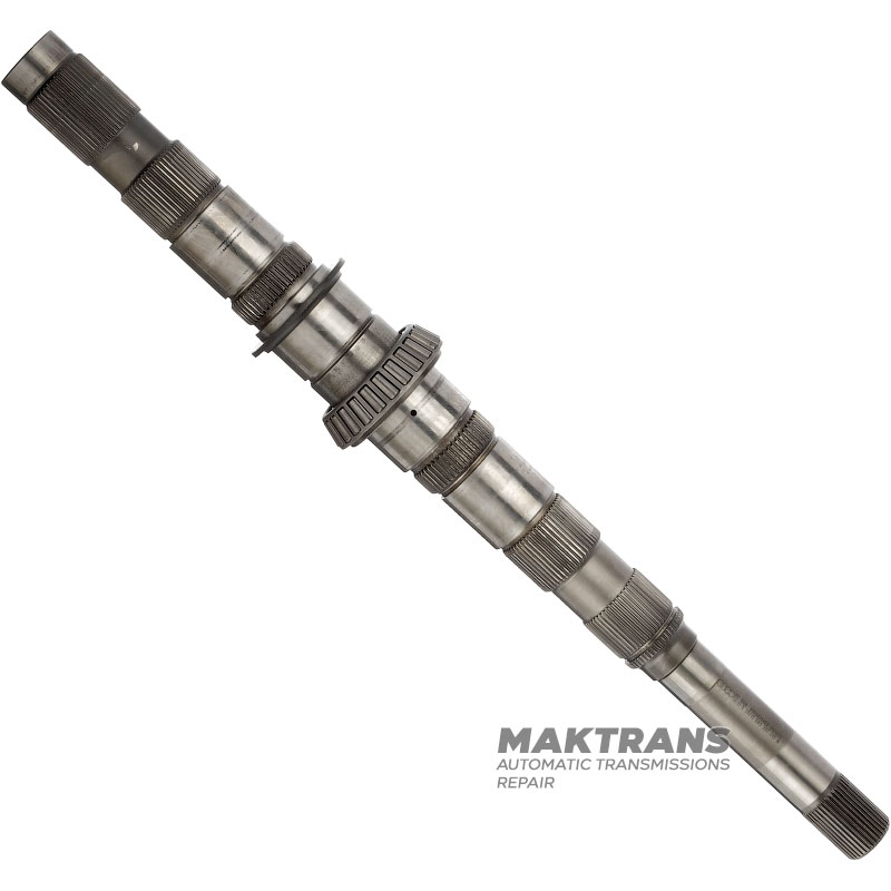 Wał wtórny VAG DSG DL501 0B5 — 0B5307215M (długość wału 587 mm), z tuleją po stronie czołowej (średnica wewnętrzna tulei 16 mm)