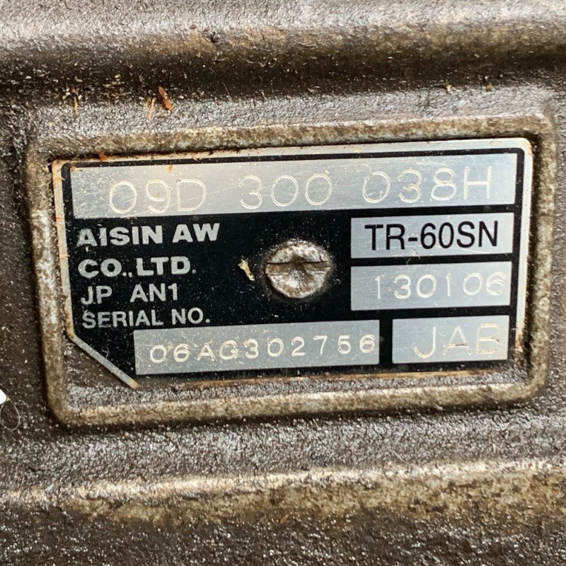 Zespół automatycznej skrzyni biegów (bez konwertera momentu obrotowego, bez skrzyni rozdzielczej) AISIN WARNER TR-60SN, VAG 09D, 4WD — oznaczenie JAB, 09D300038H (PORSCHE CAYENNE (9PA) Turbo 4.5 2002-2007)