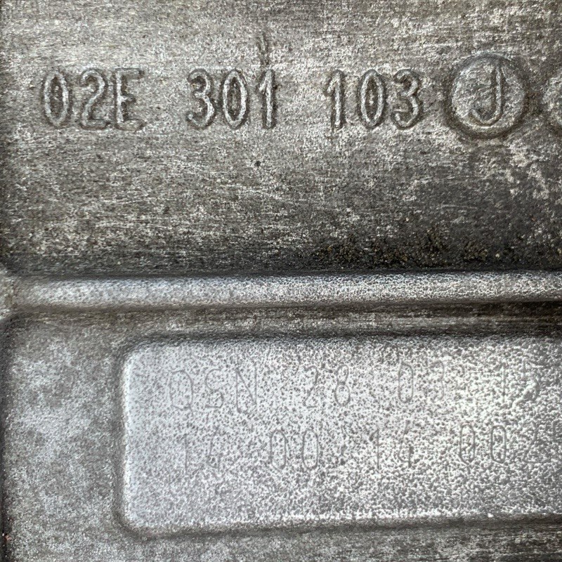 Zespół skrzyni biegów (używany, nietestowany) VAG DSG6 DQ250 02E (4WD) — 02E301103J, oznaczenie QSN