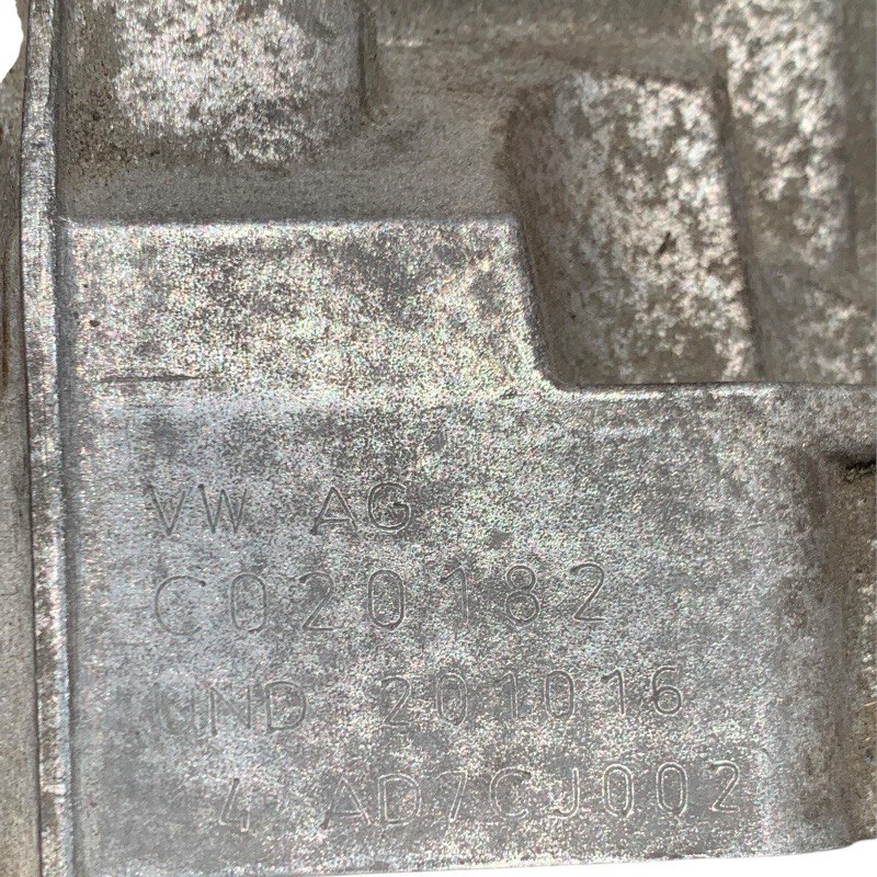 Zespół skrzyni biegów (używany, nietestowany) VAG DSG7 DL382, 0CK, 0СJ, 0CL (4WD) — oznaczenie UND