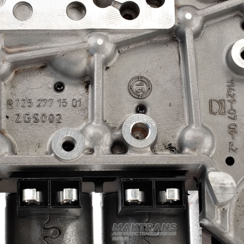 Korpus zaworów kompletny z elektrozaworami Mercedes-Benz 725.0 9G-Tronic NAG3 — R7252771501, R7252770701