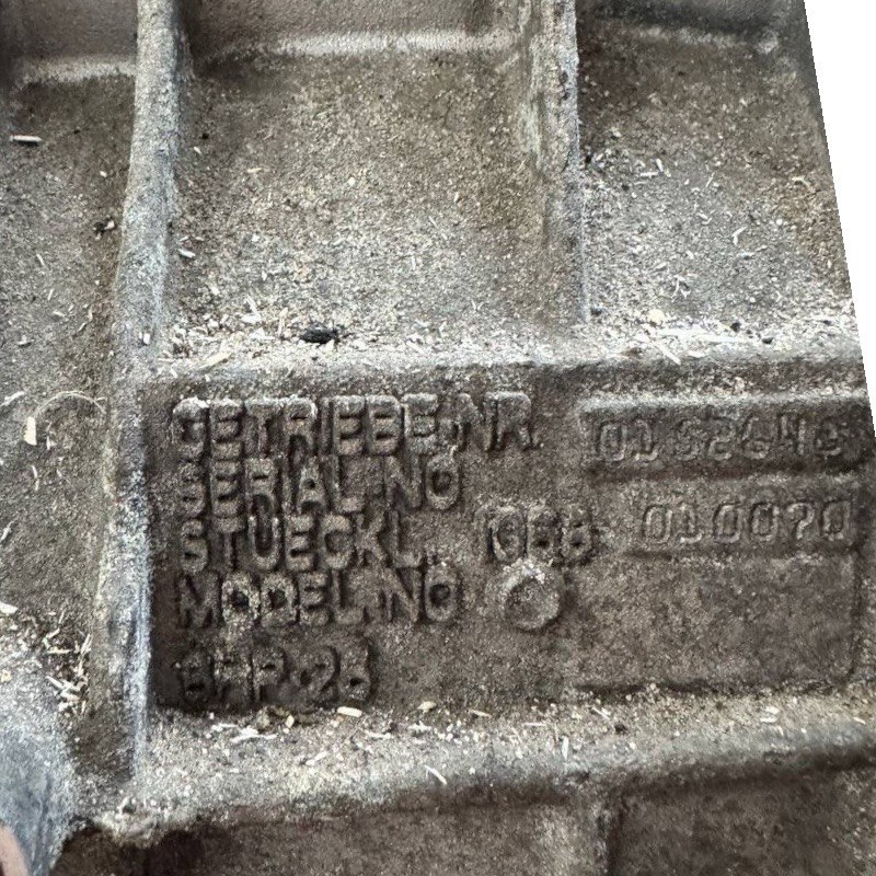 Zespół automatycznej skrzyni biegów (bez konwertera momentu obrotowego) ZF 6HP26, 2WD — 1066010070, 1068401111, 2W93-7000-BH (Jaguar XJ (X350) 8 4.2 V8 32V)
