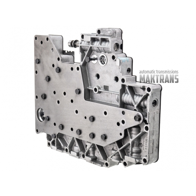 Korpus zaworu (bez elektromagnesów i okablowania) FORD 4R70W, 4R75W, AODE — używany, nietestowany, oznaczenie U7V