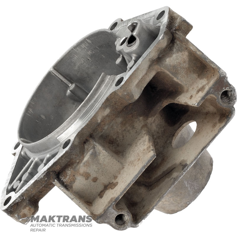 Osłona tylnej skrzyni biegów FORD 5R55N, 5R55S, 5R55W, 2WD - 2L2P-7A039-AA (długość całkowita 165 mm)