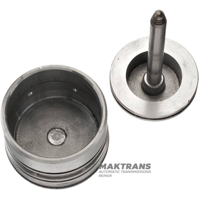 Tłok hamulca taśmowego AISIN WARNER TF80-SC, TF81-SC — (długość tłoczyska 103,45 mm, 3 wycięcia, średnica zewnętrzna tłoka 52,80 mm)