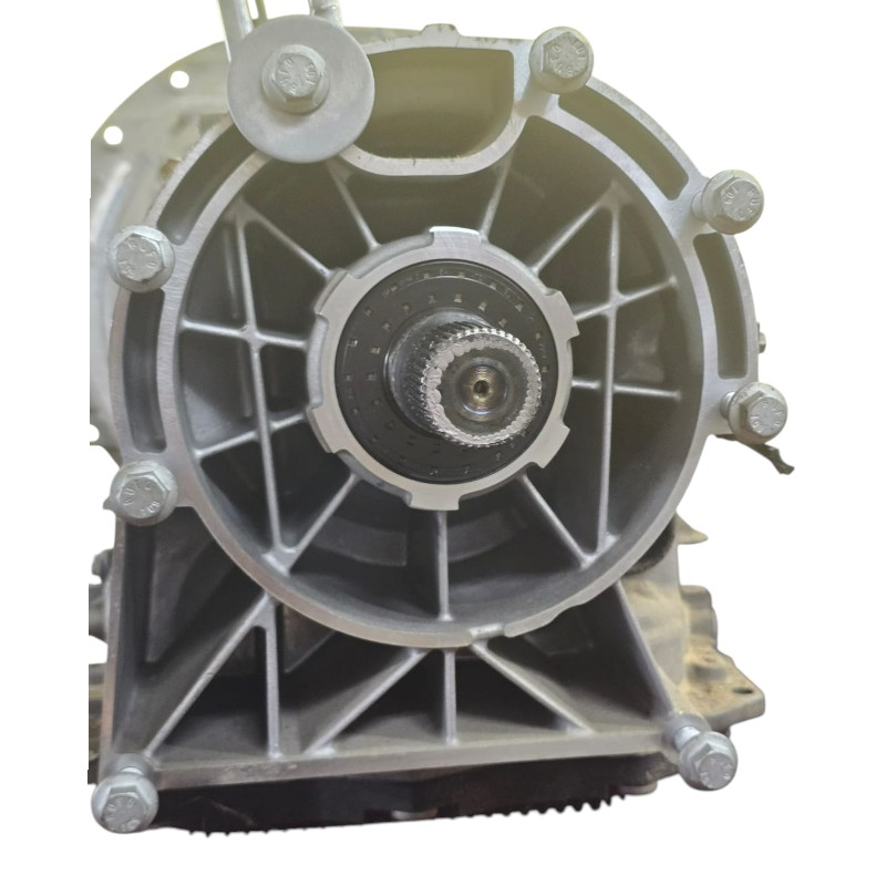 Zestaw automatycznej skrzyni biegów (z przetwornikiem hydraulicznym) ZF 8HP70 (4WD) - 1087020017, CH22-7000-AC, kod skrzyni biegów CHA, LAND ROVER DISCOVERY 4 3.0 TDV6
