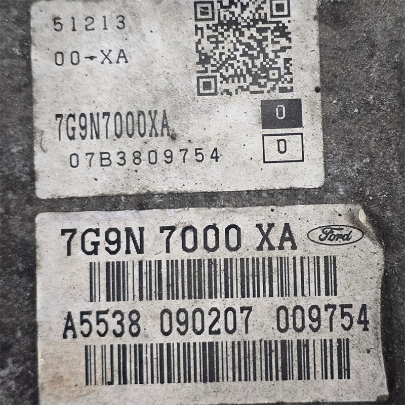 Zespół automatycznej skrzyni biegów (z przetwornikiem momentu obrotowego, 70A140) AISIN WARNER TF-81SC, 4WD — 7G9N-7000-XA