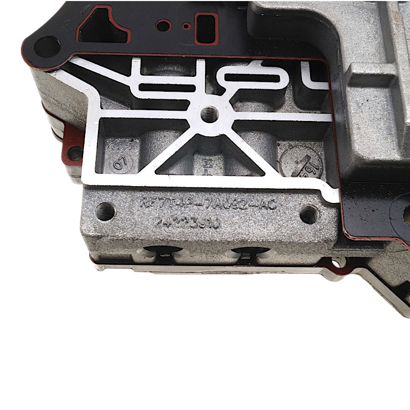 Korpus zaworu (bez bloku elektrozaworu) FORD 6F50, 6F55 — używany, nietestowany, 7T4P-7A101-AC, 7T4P-7A092-AC, 7T4P-7H195-AF